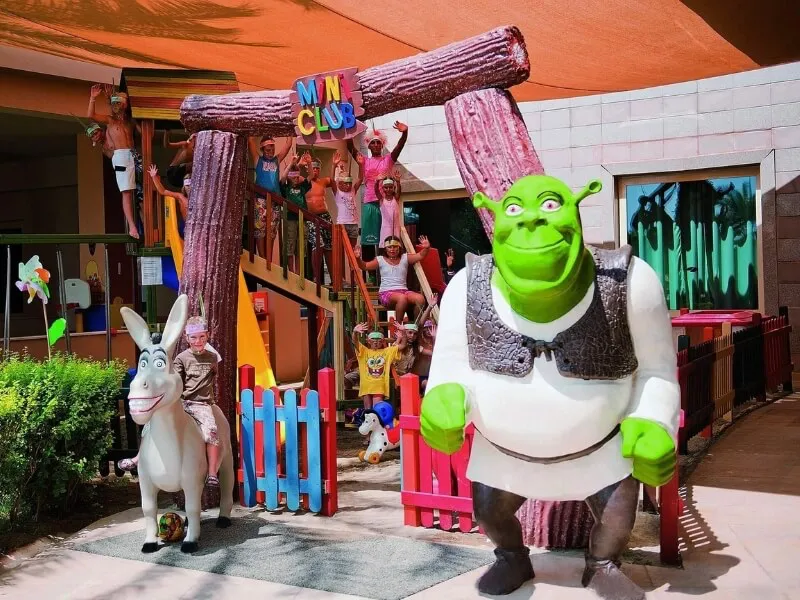 Huge aquapark with a pirate ship at Long Beach Resort, Alanya